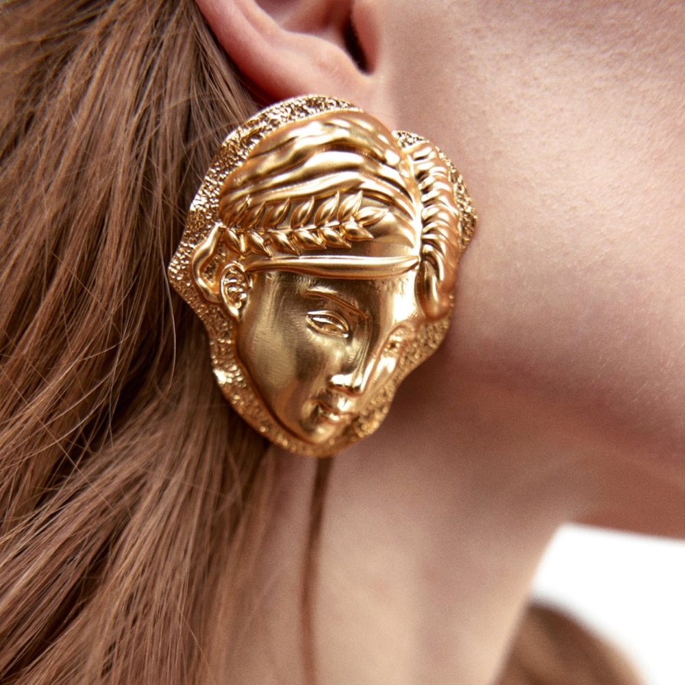 Zara limited edition face hoop earrings in gold - Picture 2 of 7
